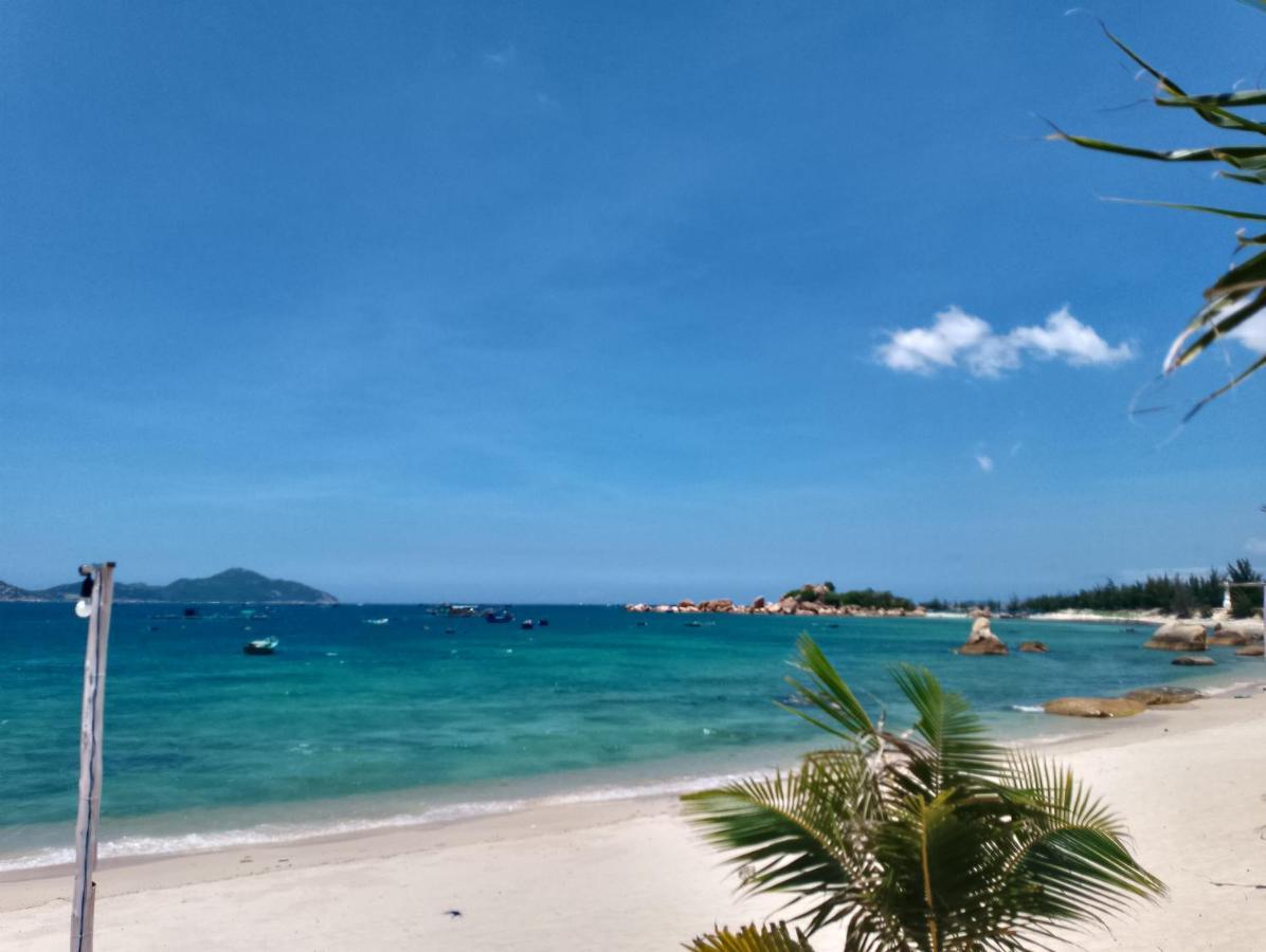 Hotel The Sunrise Anh Tu Cam Ranh Esterno foto