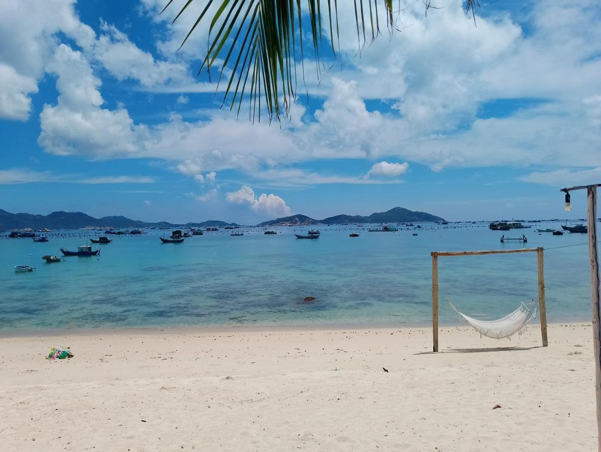 Hotel The Sunrise Anh Tu Cam Ranh Esterno foto