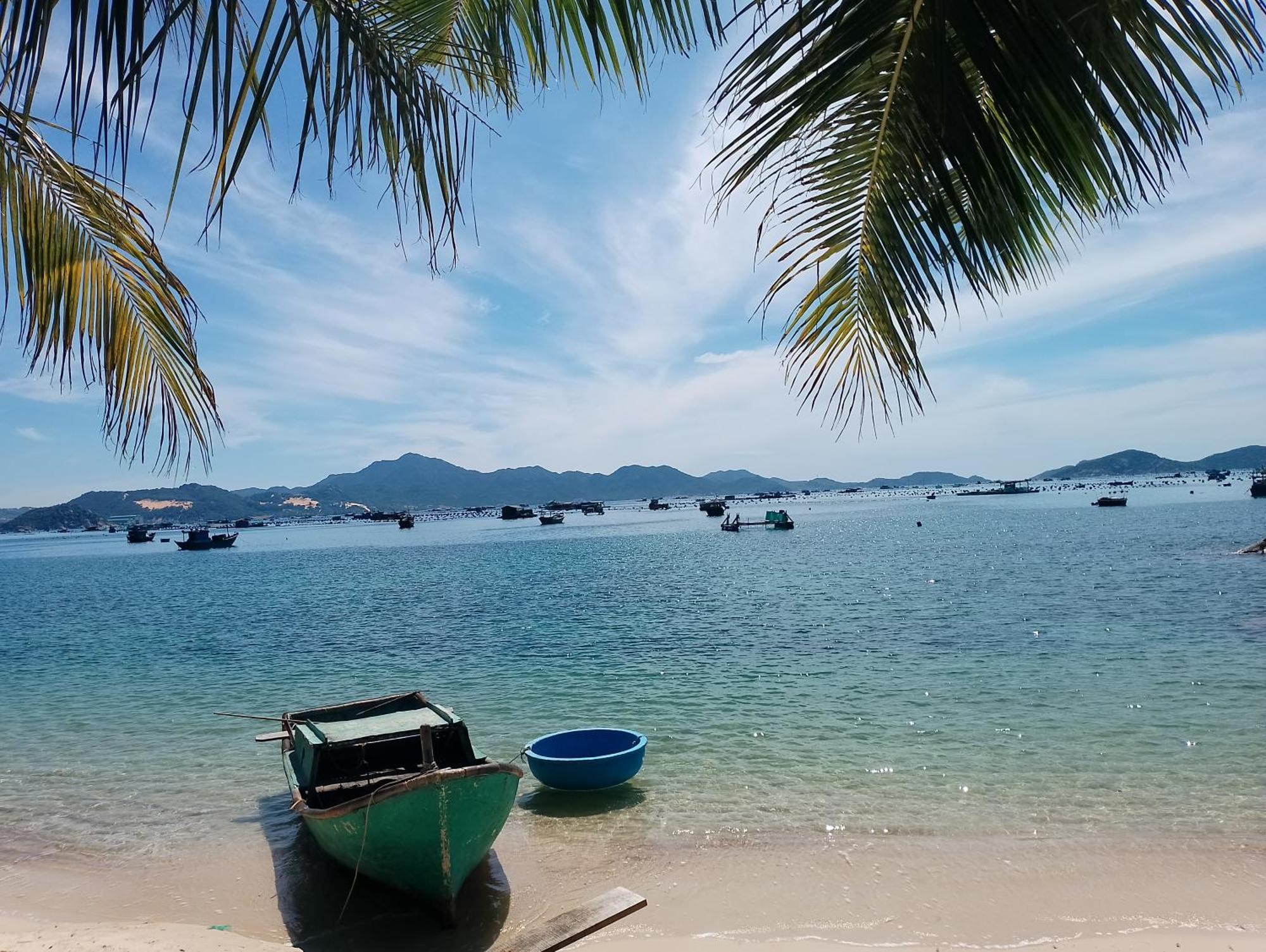 Hotel The Sunrise Anh Tu Cam Ranh Camera foto